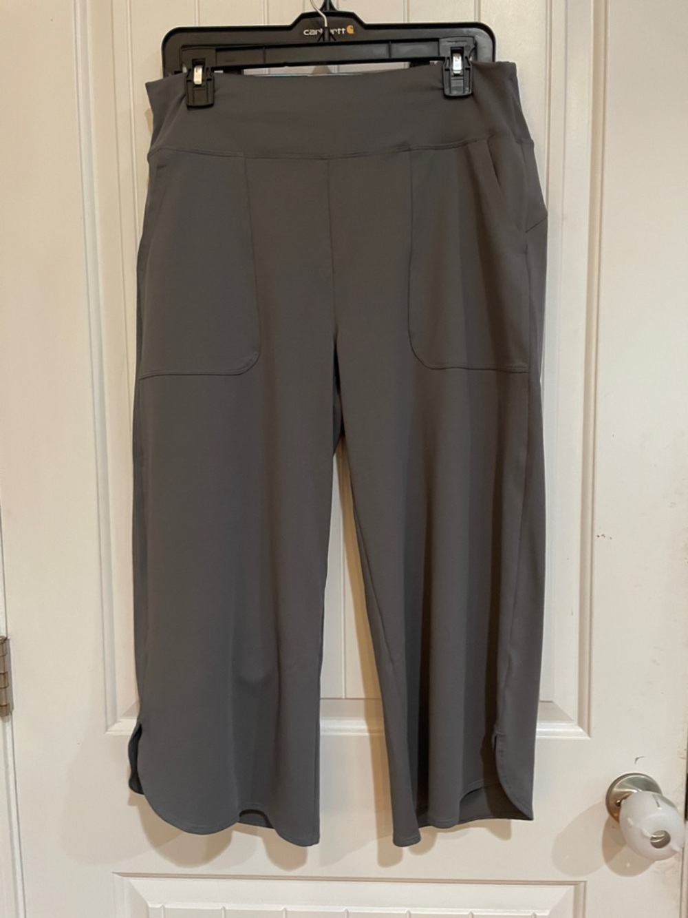 Baleaf Charcoal Gray Cropped Wide-Leg Active Pants with pockets XL NWT
